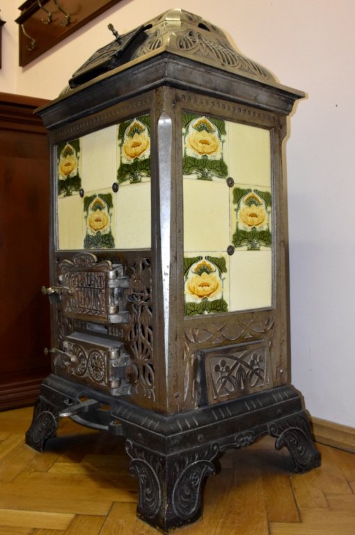 piec-i-fontanna-w-muzeum-(5)